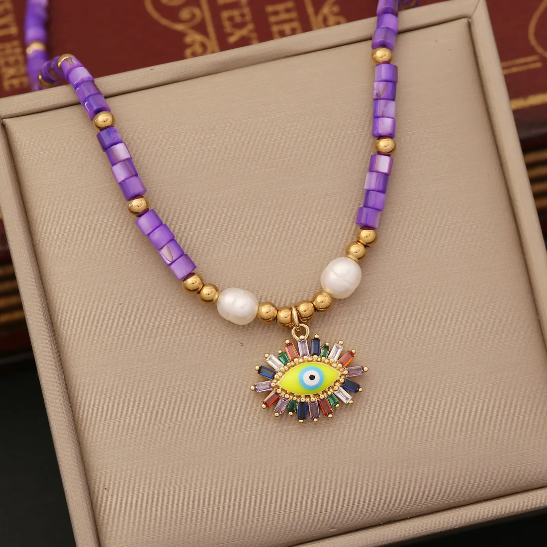 Women'S Fashion Multicolor Natural Pearl Zircon Eye Pendant Necklace