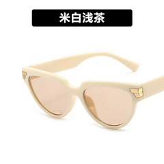 Women Fashion Retro Triangle Cat Eye Sunglasses