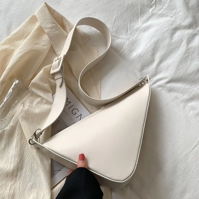 Women Fashion Creative Triangle Shape Zipper Design Solid Color PU Shoulder Bag