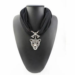Lady Unique Leopard Alloy Pendant Polyester Scarf Necklace