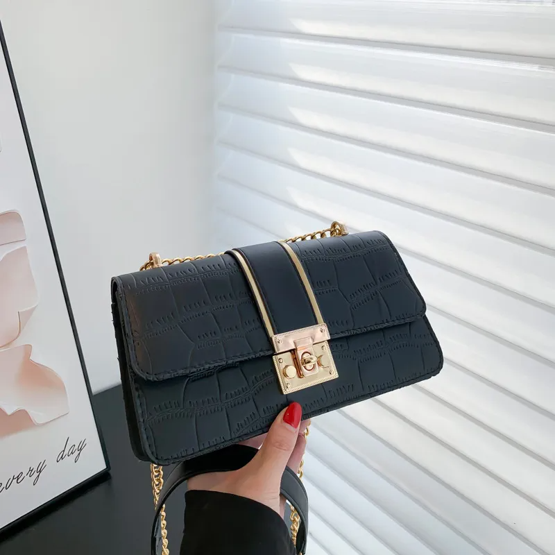 Women Fashion Simple Chain Stone Pattern Commuter Shoulder Bag