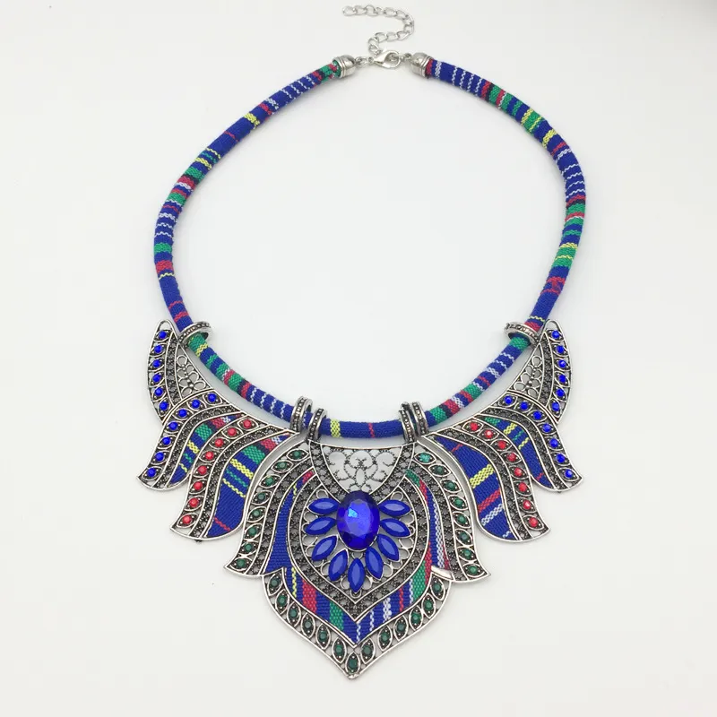 Women Fashion Bohemian Ethnic Style Exaggerated Multicolor Alloy Diamond Necklace