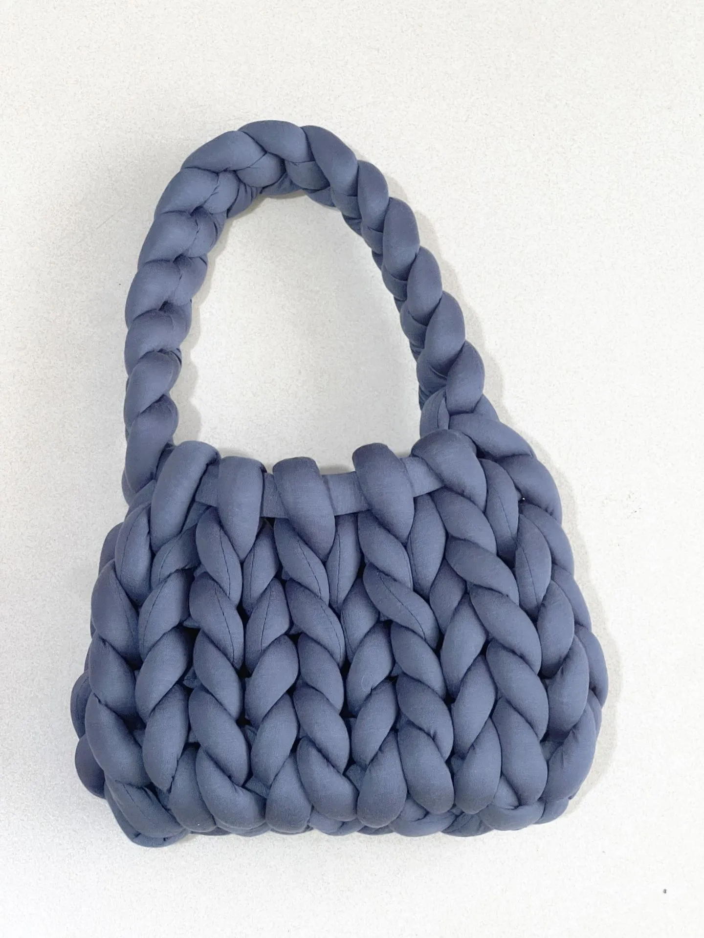 omen Fashion Solid Color Hand-Woven Wool Handbag