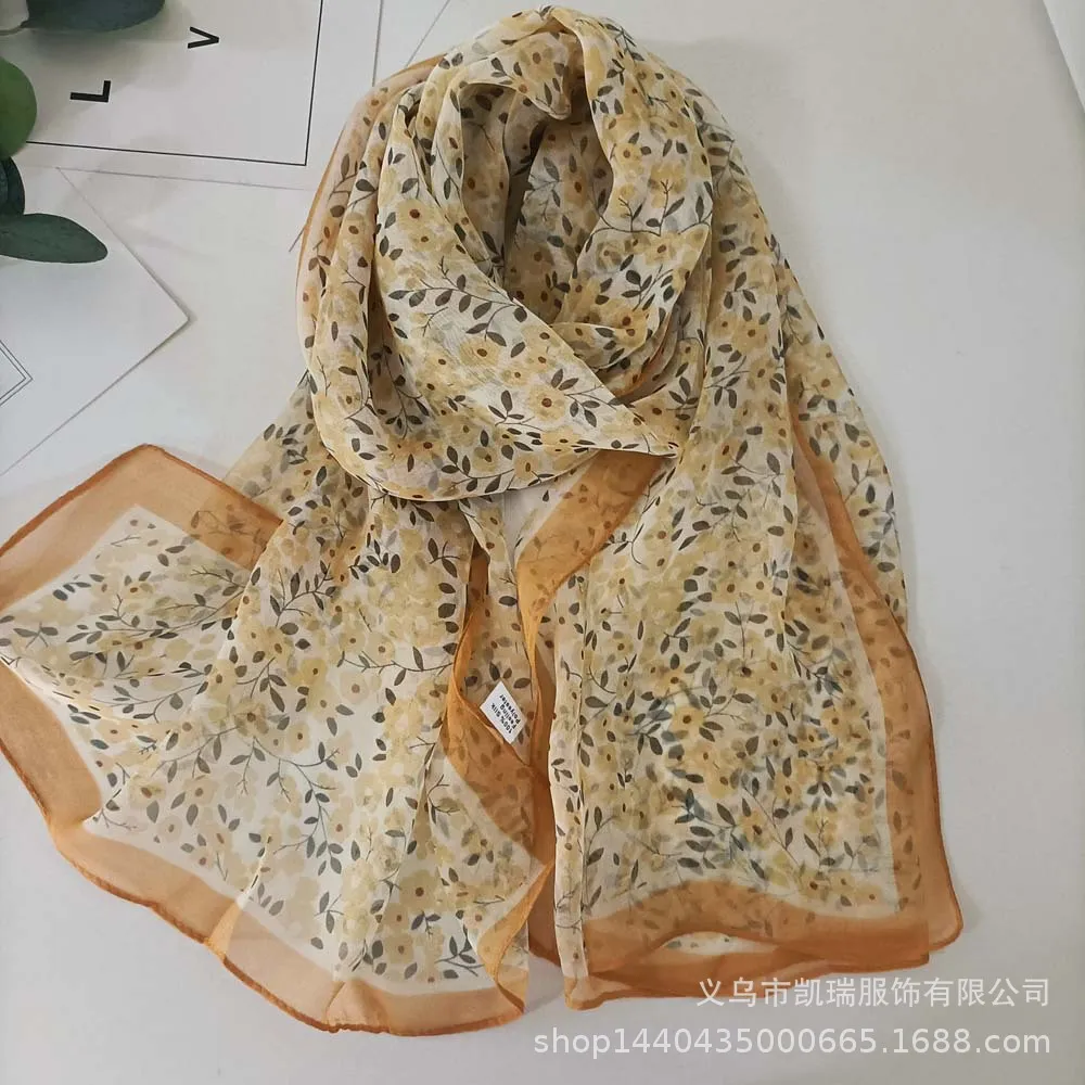 Summer Lotus Flower Print Sunscreen Scarf