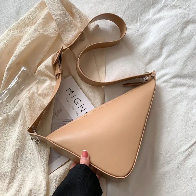 Women Fashion Creative Triangle Shape Zipper Design Solid Color PU Shoulder Bag