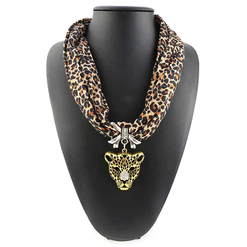 Lady Unique Leopard Alloy Pendant Polyester Scarf Necklace