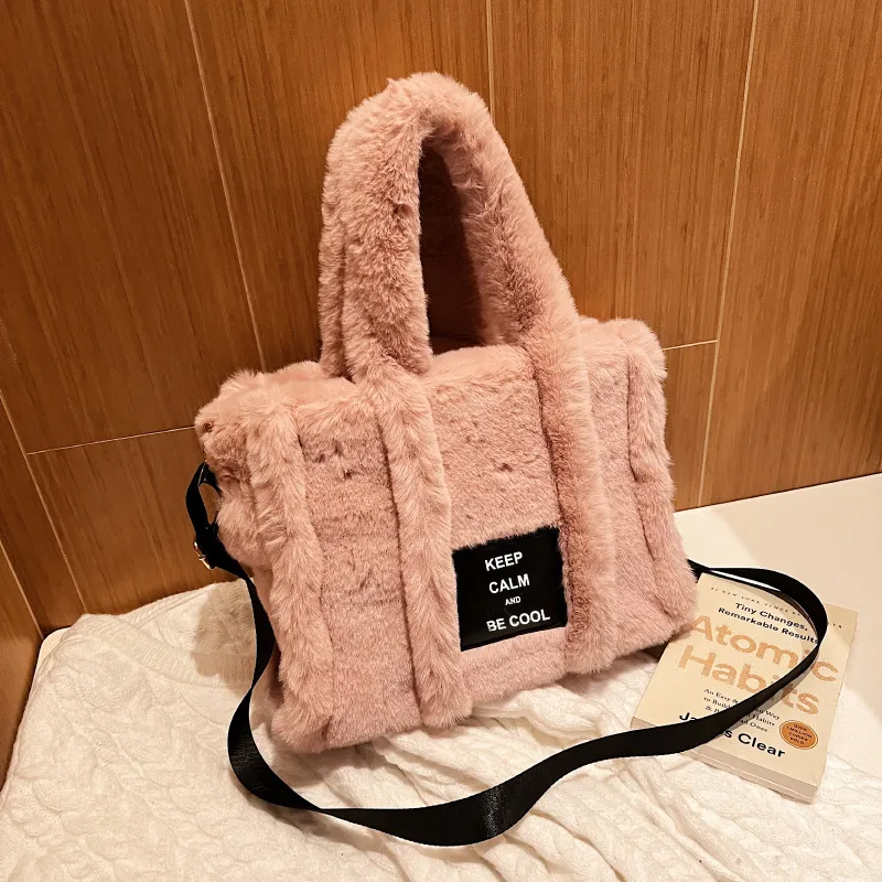 Women'S Fashion Plush Solid Color One Shoulder Design Handbag