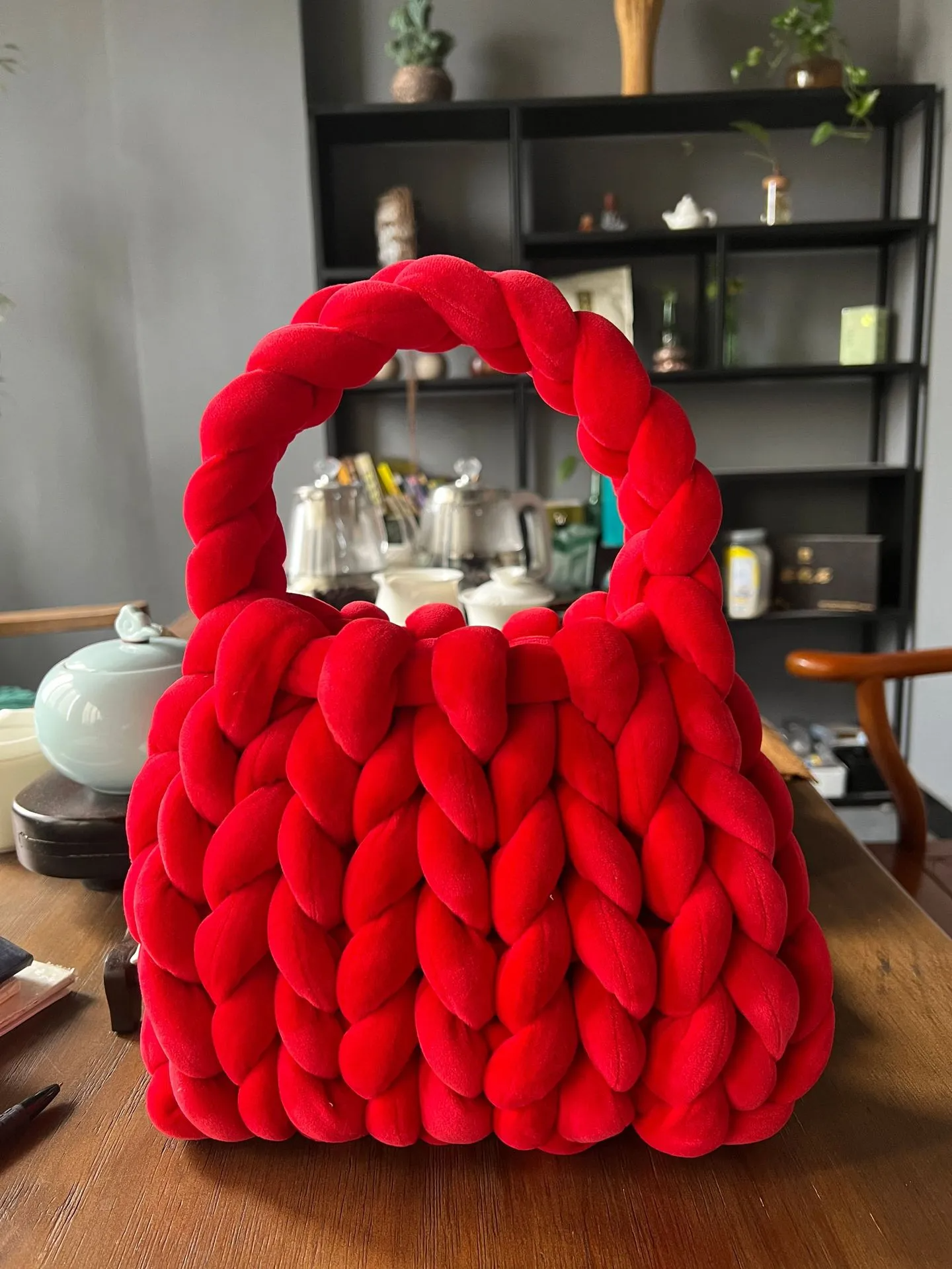 omen Fashion Solid Color Hand-Woven Wool Handbag