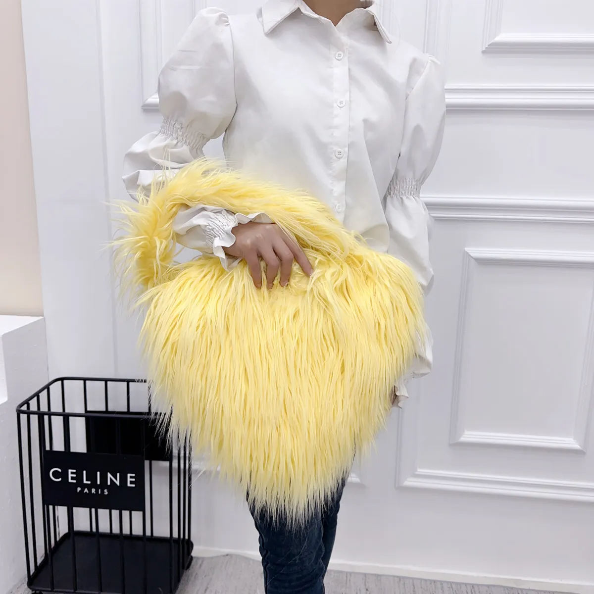 Winter Women Fashion Cute Solid Color Heart Plush Shoulder Bag