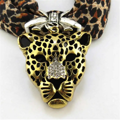Lady Unique Leopard Alloy Pendant Polyester Scarf Necklace