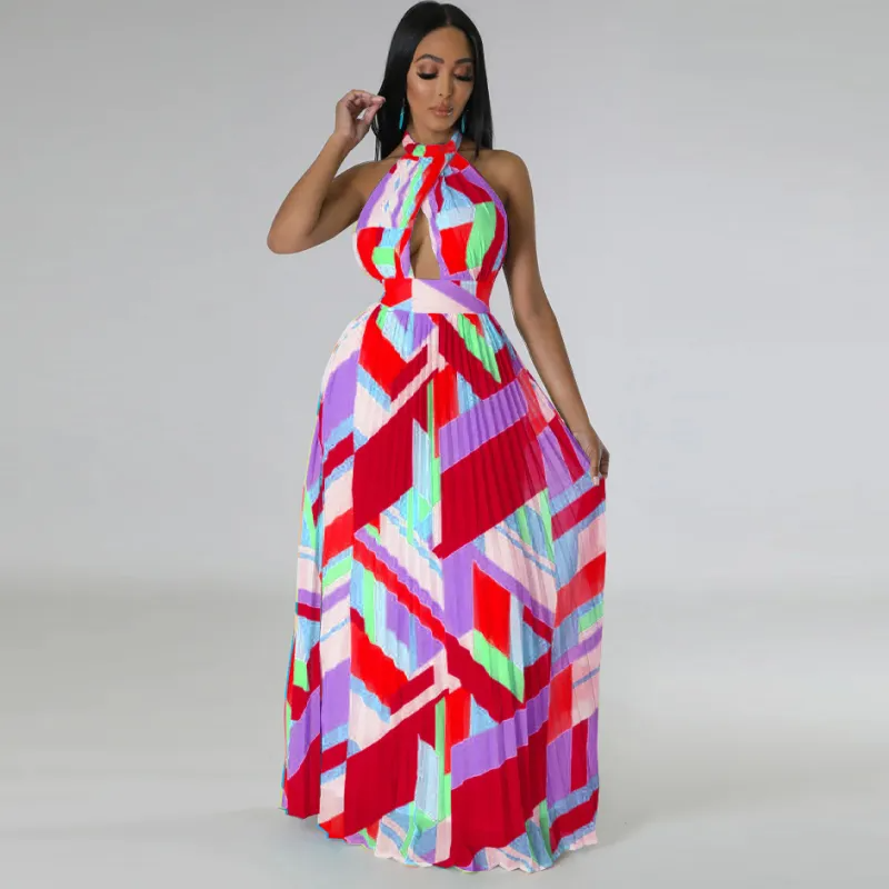 Women Fashion Halter Neck Backless Pleated Sleeveless Maxi Dress