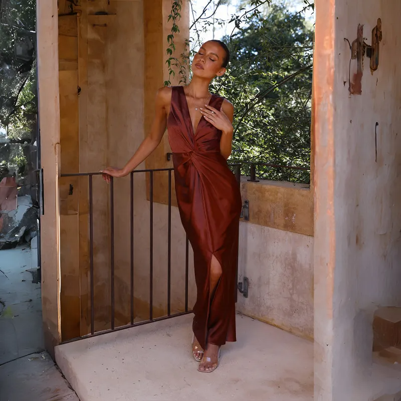 Women Elegant Sexy V-Neck Sleeveless Backless Split Maxi Dress