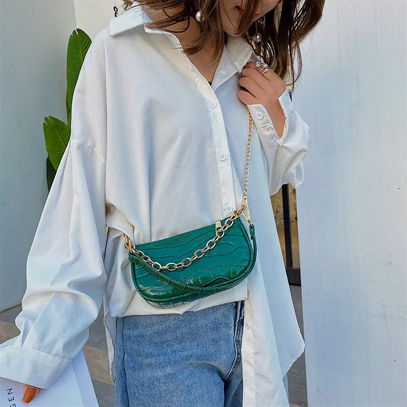 Women Fashion Crocodile Pattern PU Underarm Bag