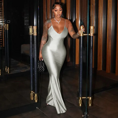 Women Fashion Sexy V-Neck Strap Backless Solid Color Maxi Dress