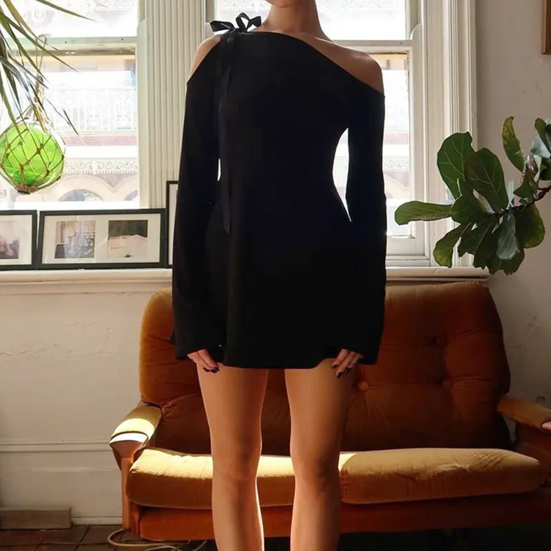 Irregular Slant Collar Lace-Up Slim-Fit Long Sleeve Dress