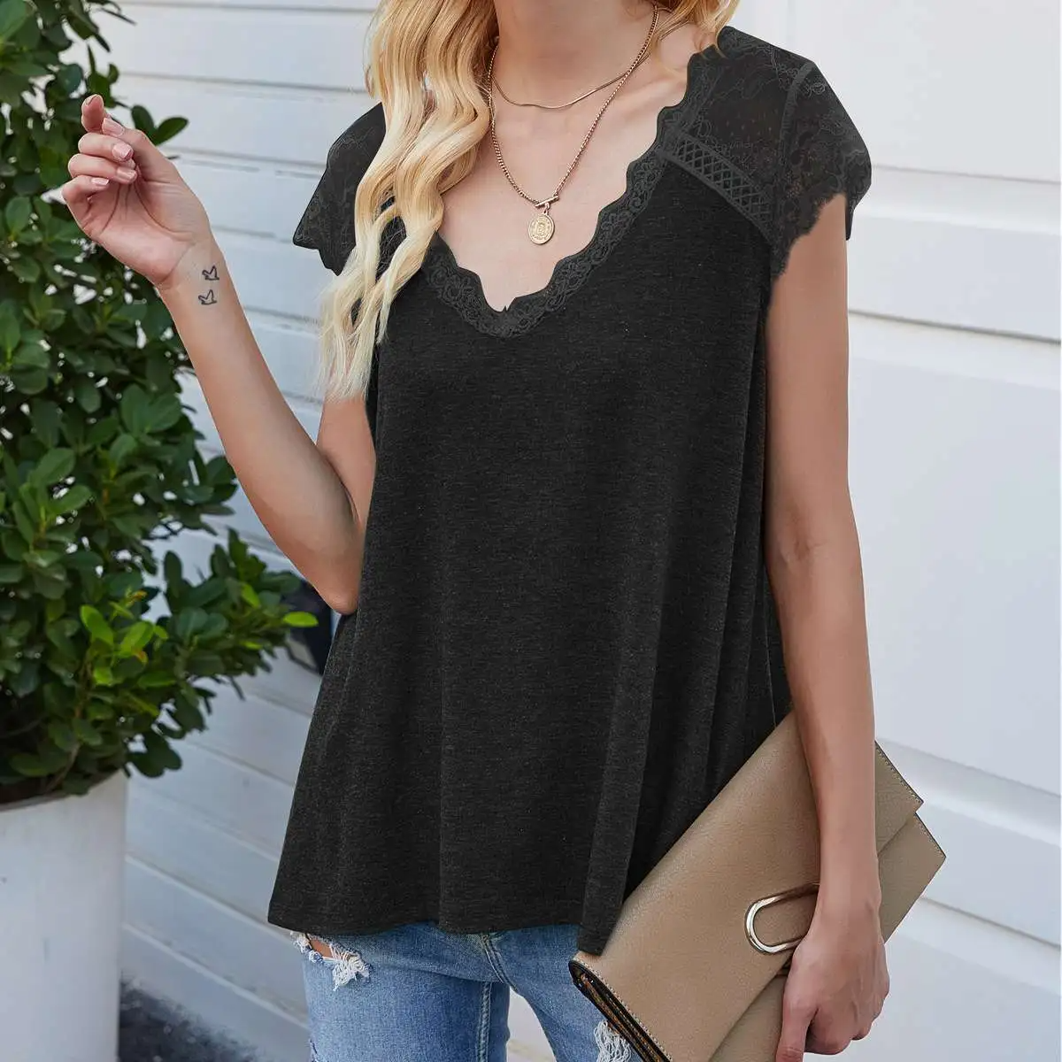Women V-Neck Short-Sleeve Lace Patchwork Loose Blouse