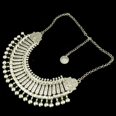 Retro Carved Alloy Statement Necklace