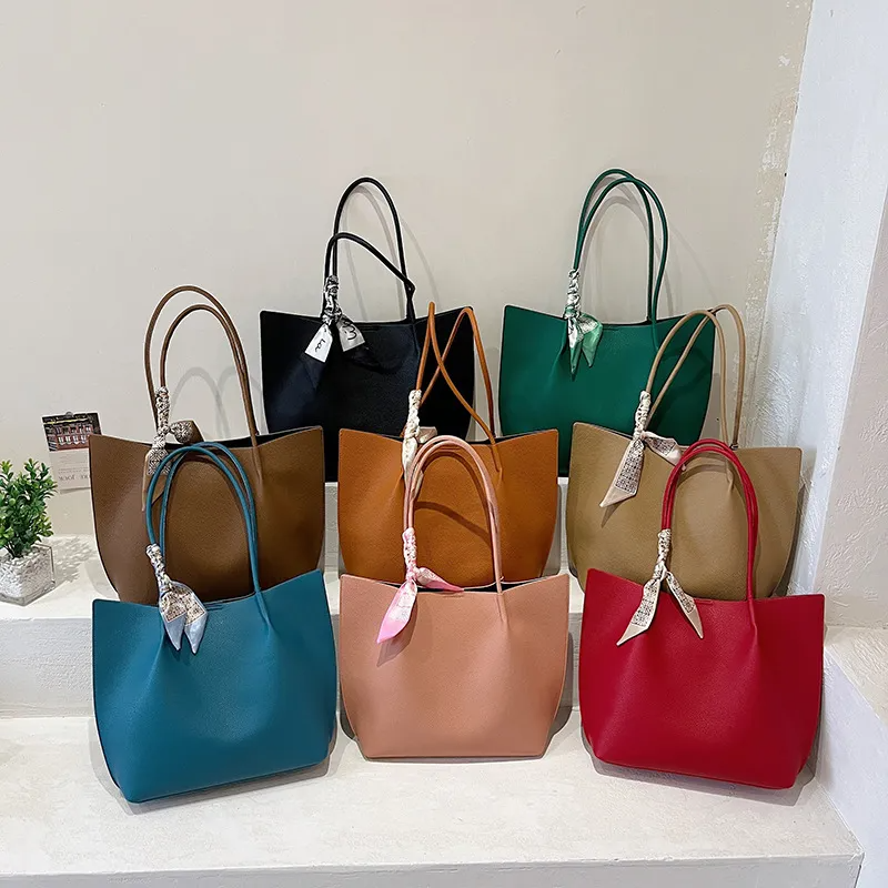 Women'S Fashion Large-Capacity Pu Leather Commuter Large-Capacity Portable Shoulder Bag