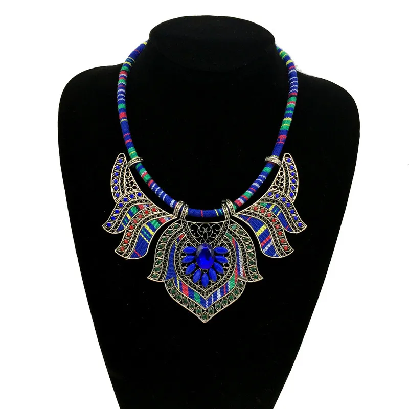 Women Fashion Bohemian Ethnic Style Exaggerated Multicolor Alloy Diamond Necklace
